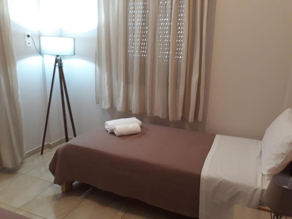 Elena House Apartment คาลามากิ ภายนอก รูปภาพ