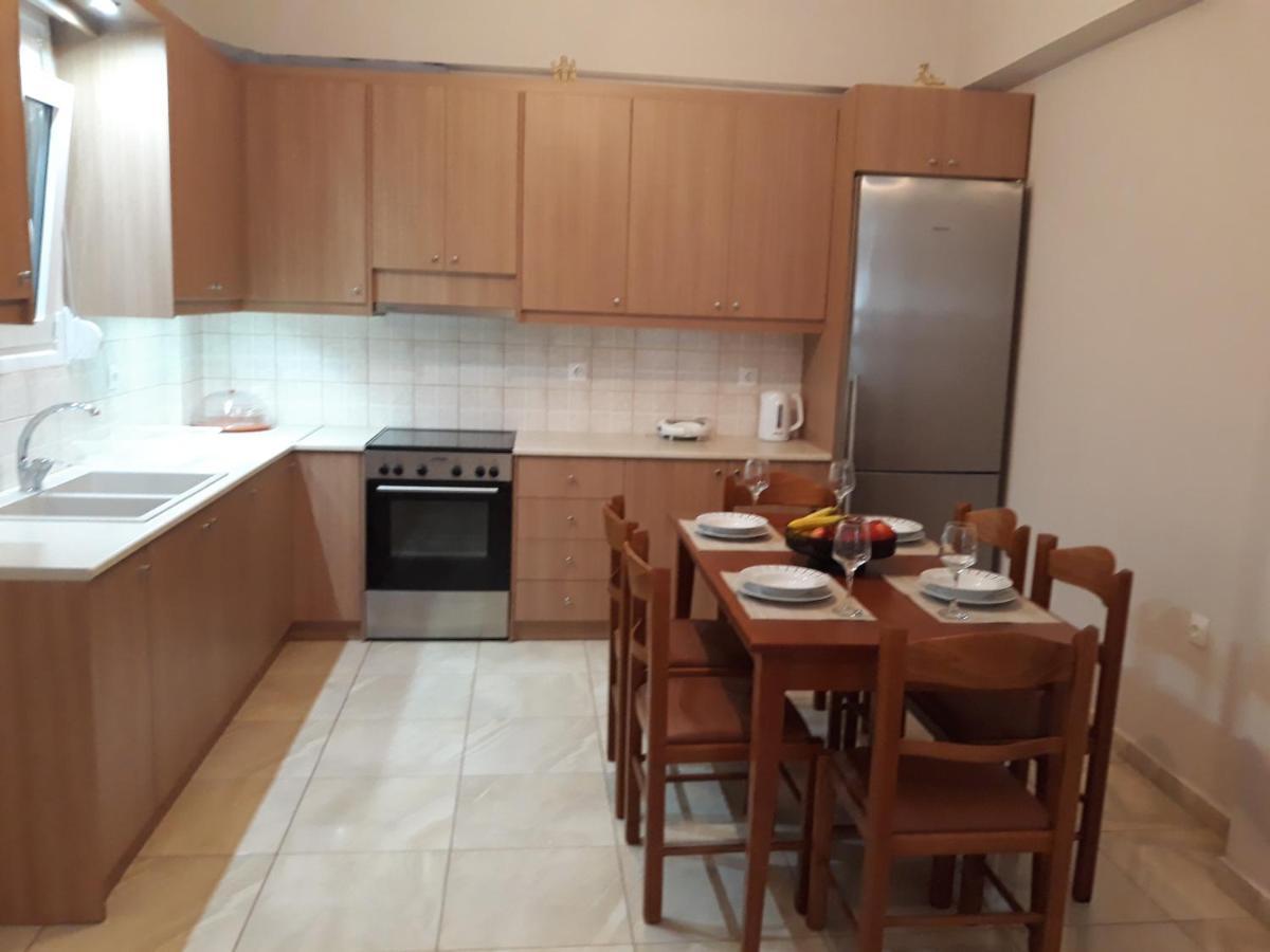 Elena House Apartment คาลามากิ ภายนอก รูปภาพ