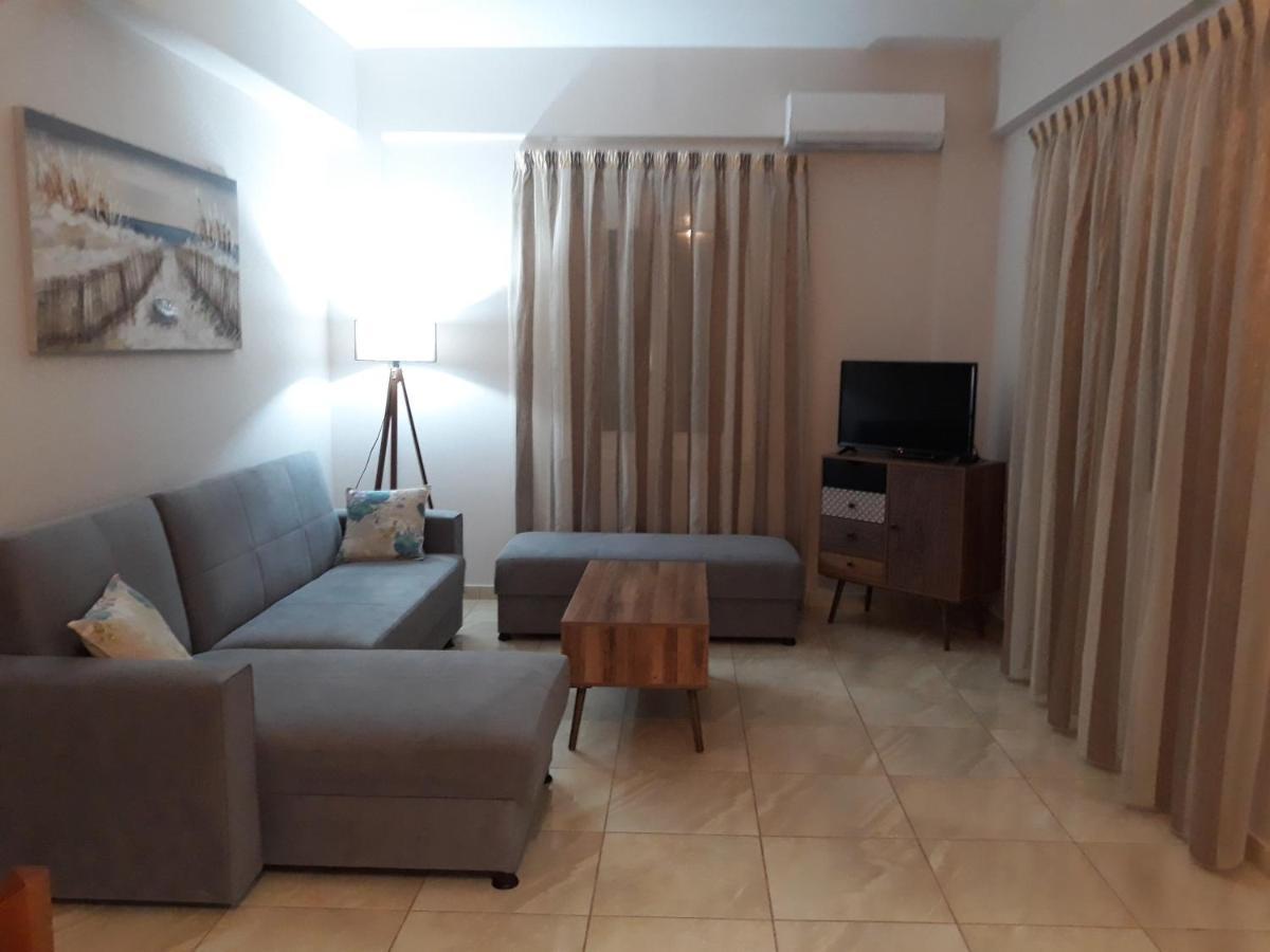 Elena House Apartment คาลามากิ ภายนอก รูปภาพ