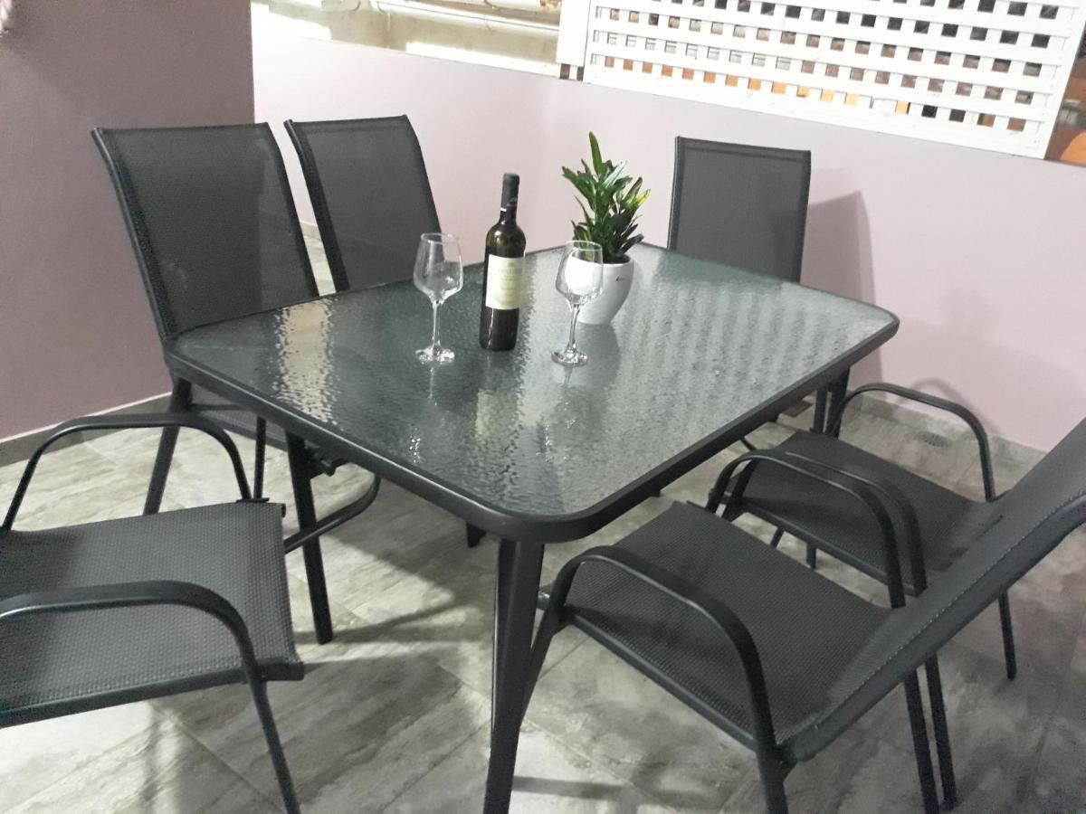 Elena House Apartment คาลามากิ ภายนอก รูปภาพ