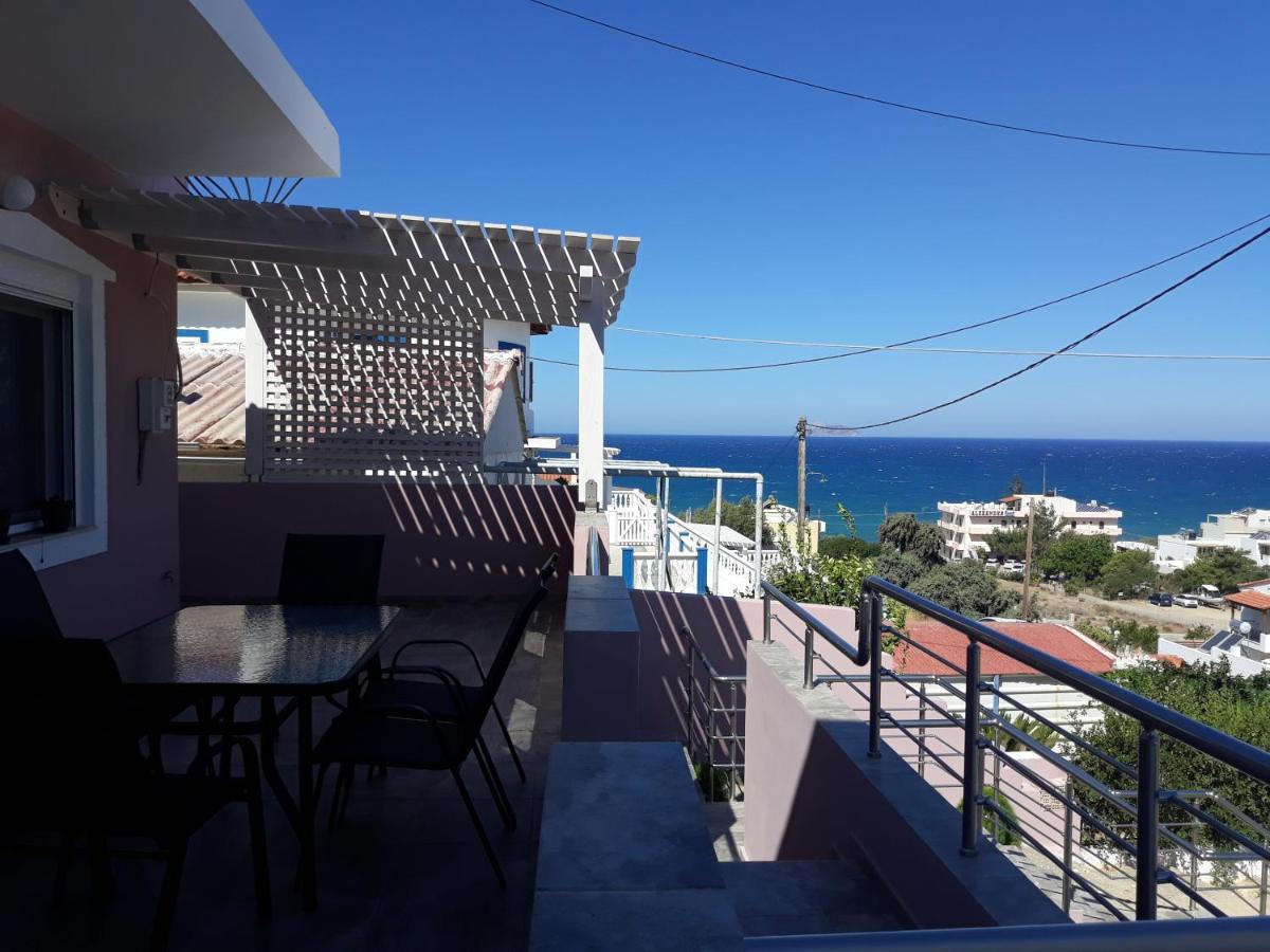 Elena House Apartment คาลามากิ ภายนอก รูปภาพ