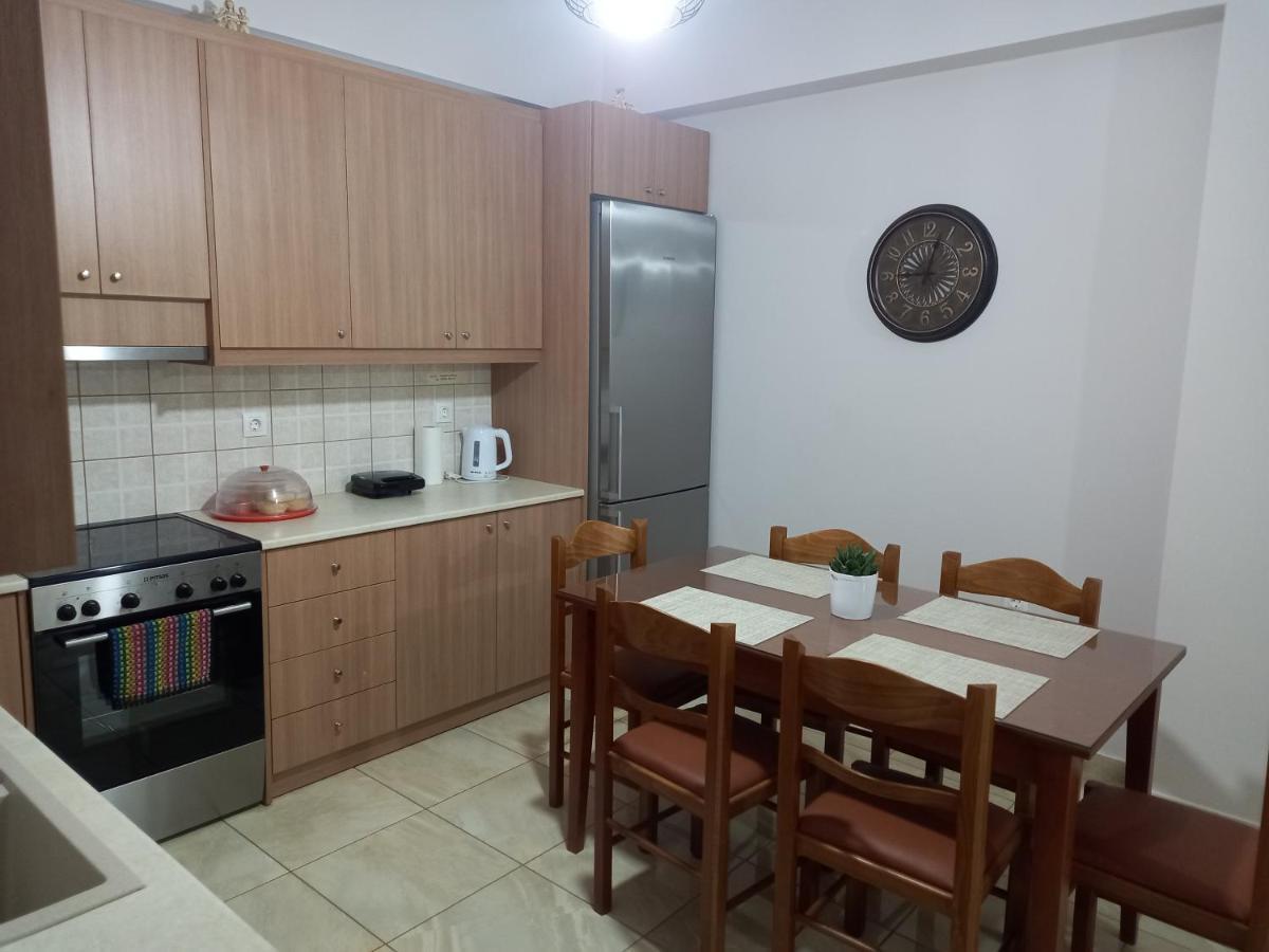 Elena House Apartment คาลามากิ ภายนอก รูปภาพ